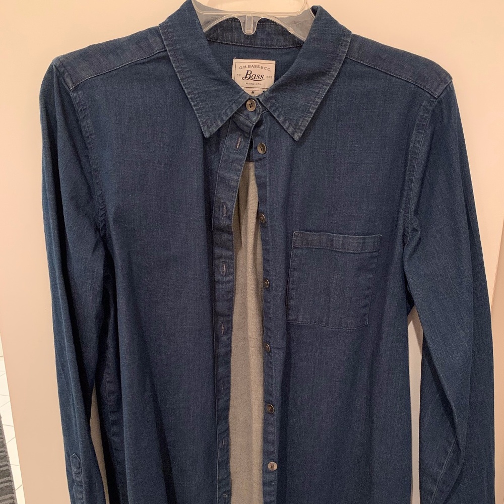 Dark Denim Button Down G.H. Bass & Co. Size M